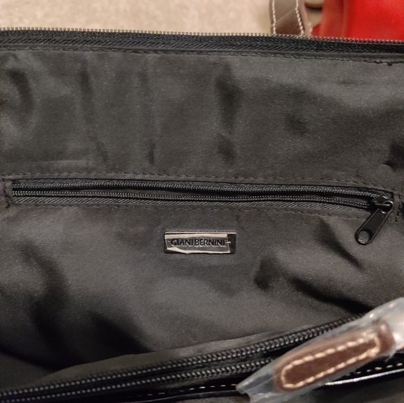 Leather Giani Bernini Handbag - Picture 3 of 3